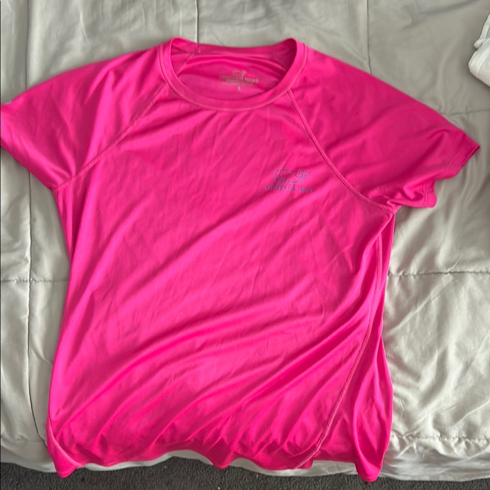 Vineyard Vines Pink Activewear Top